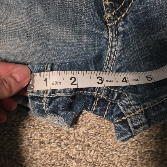 Silver Jeans Distressed Medium Blue Denim Shorts - Picture 5 of 7